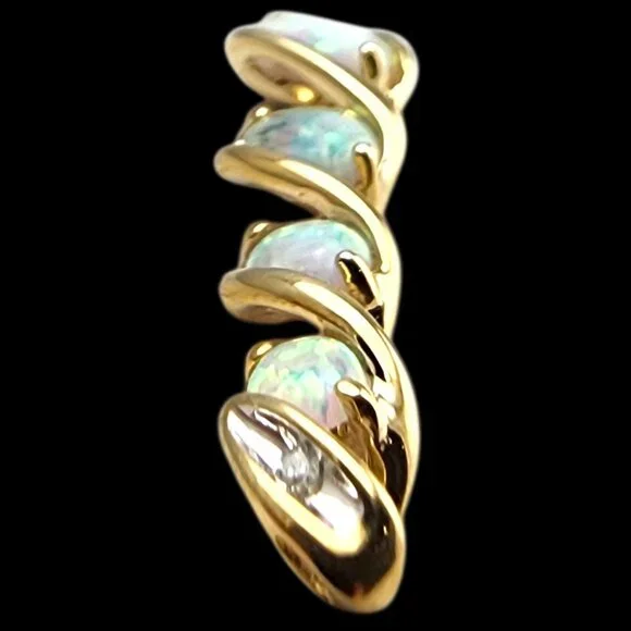 10 Karat Yellow Gold Twisted Opal Pendant #24036 - Picture 9 of 9
